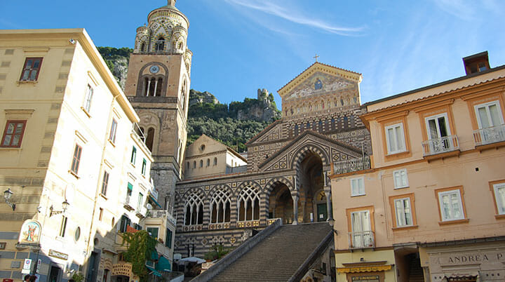 Amalfi - Produzione ed Incanto in Valle dei Mulini - Amalfi Tour Guide -  Escursioni e Tour in Costiera Amalfitana